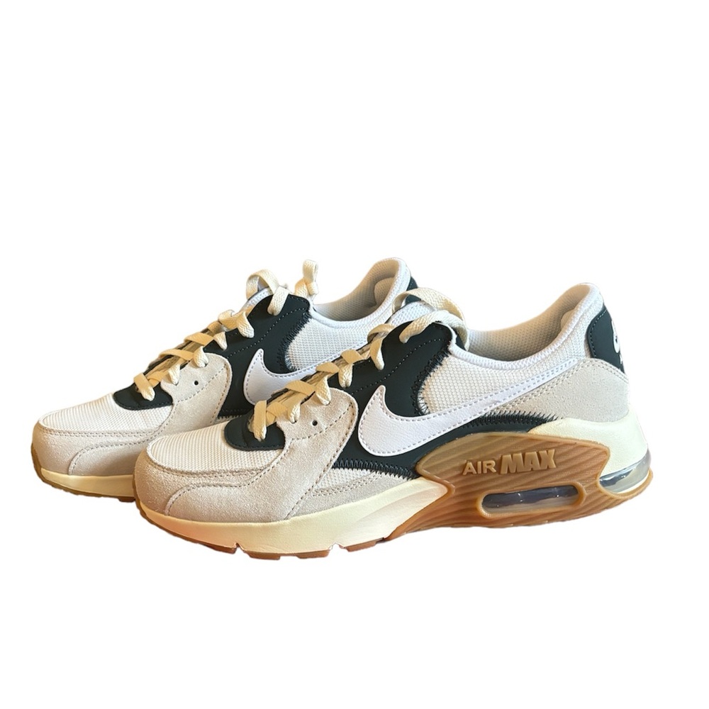NEW!!!Nike Air Max men’s 9.5